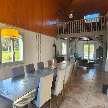 Hébergement de vacances Maison Familiale Serqueux (Haute-Marne)